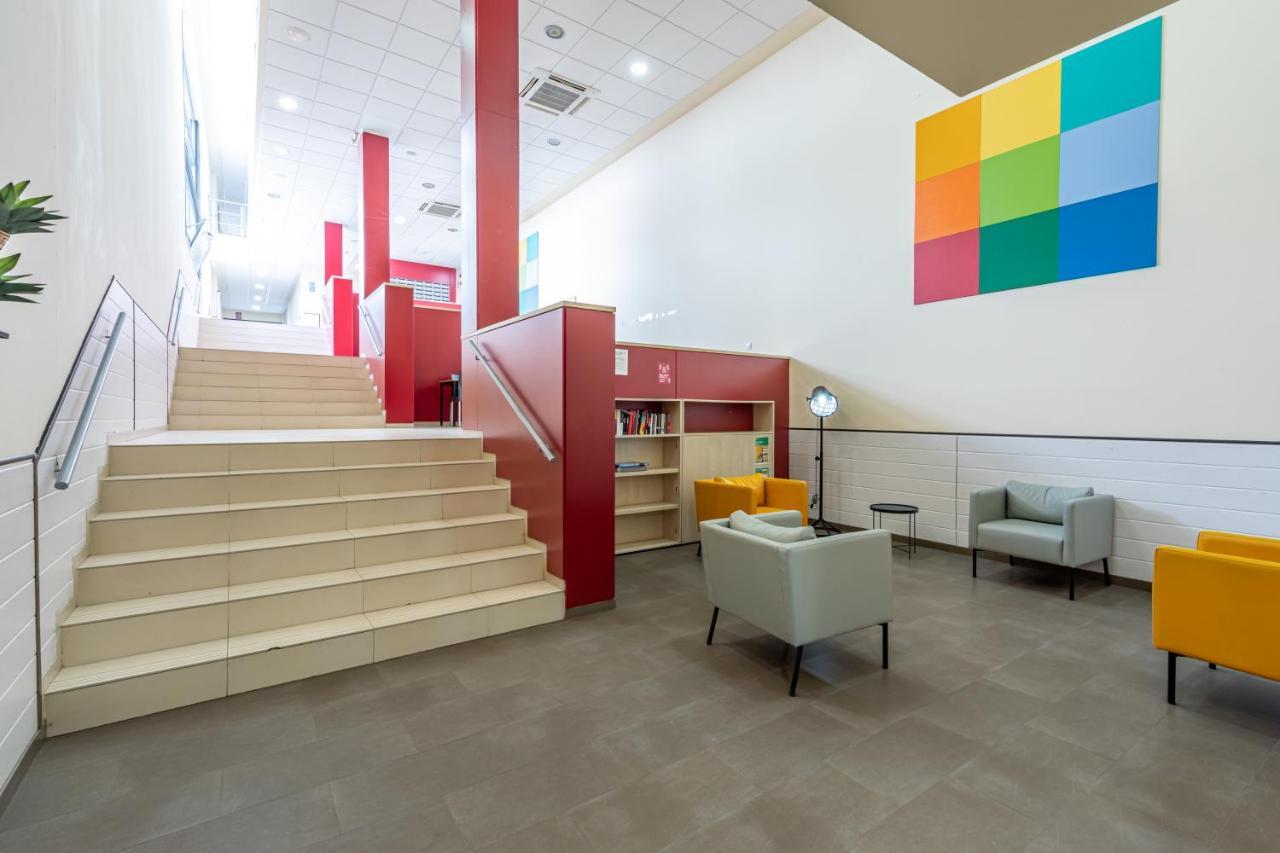 Residencia Universitaria Resa Erasmo Μαδρίτη Εξωτερικό φωτογραφία