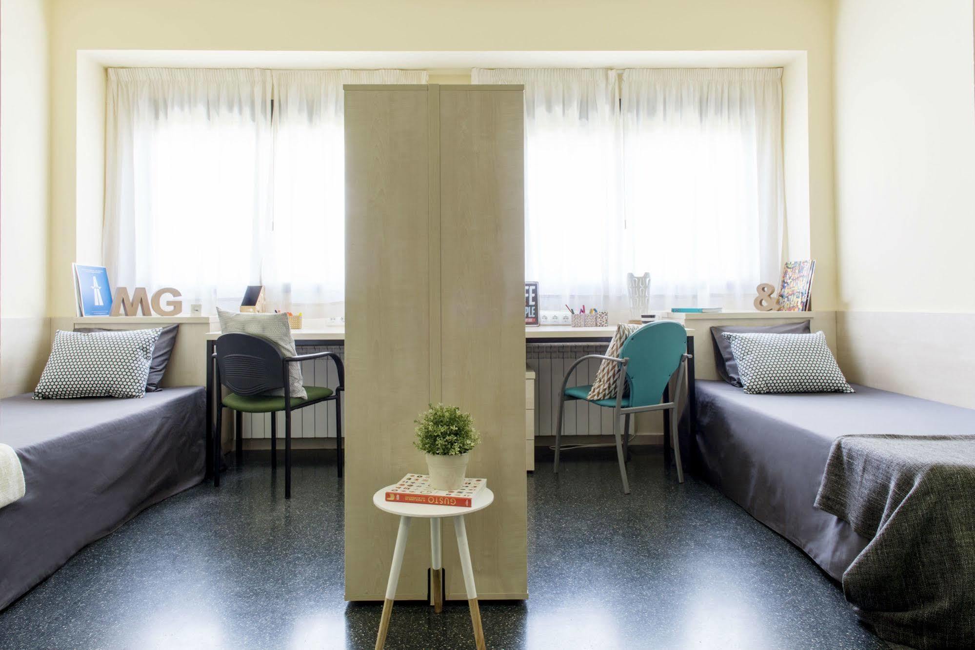 Residencia Universitaria Resa Erasmo Μαδρίτη Εξωτερικό φωτογραφία
