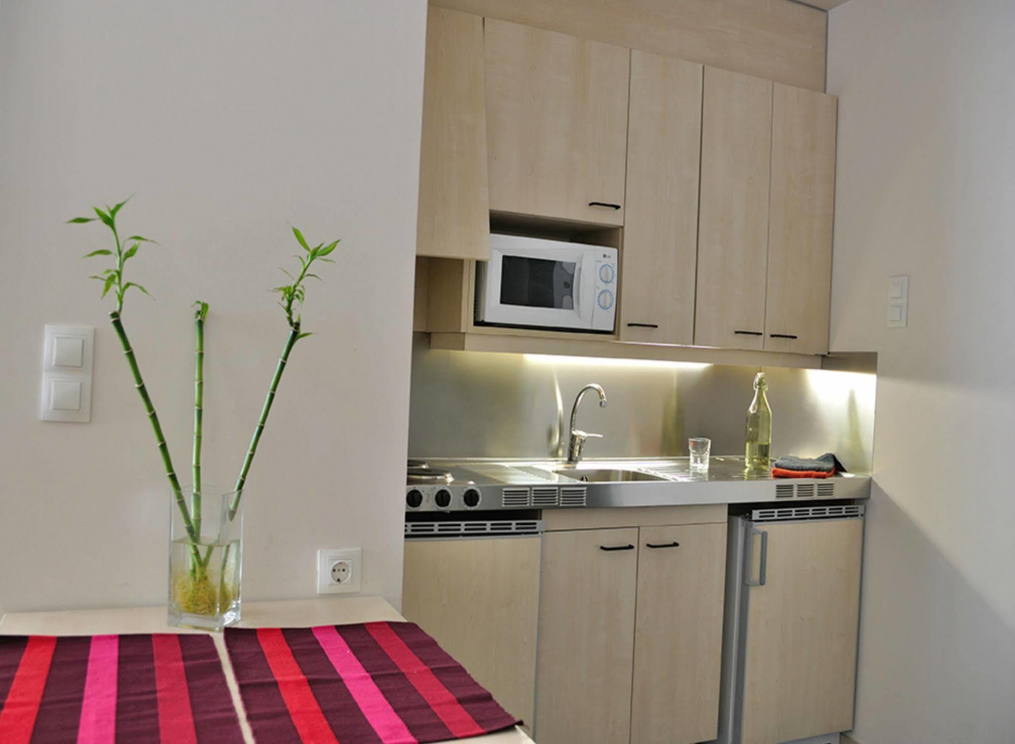 Residencia Universitaria Resa Erasmo Μαδρίτη Εξωτερικό φωτογραφία