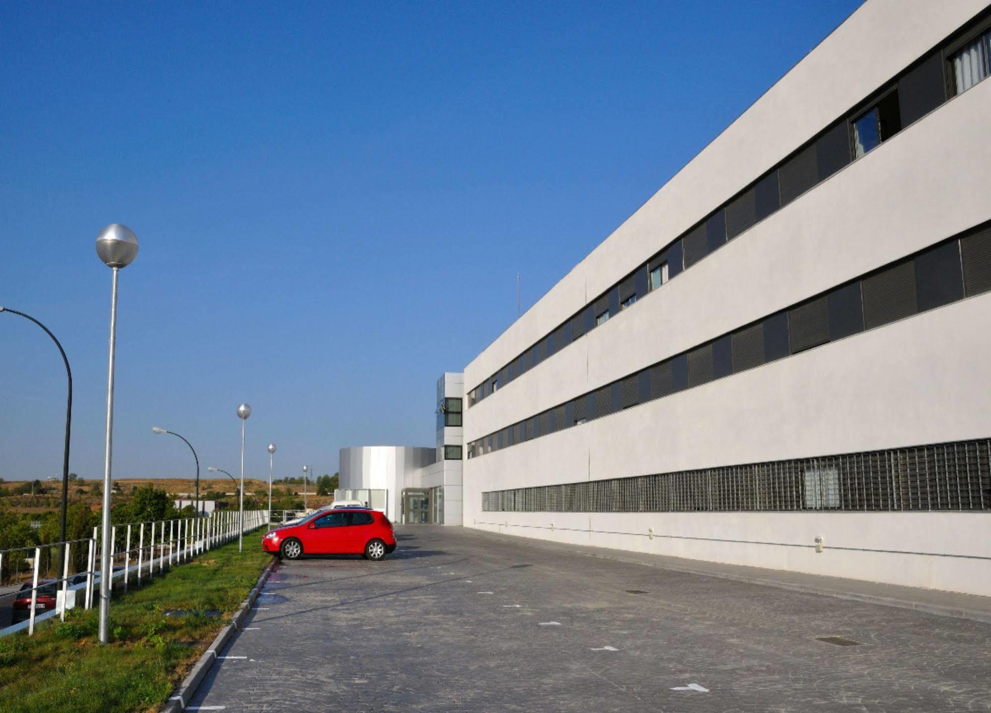 Residencia Universitaria Resa Erasmo Μαδρίτη Εξωτερικό φωτογραφία